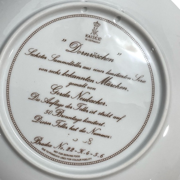 Vintage 1980s Gerda Neubarcher "Classic Fairy Tales" Collectible Plate Kaiser - Picture 9 of 9